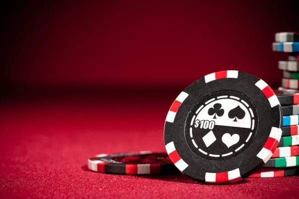 awet777 Crash: Predict the Multiplier, Cash Out Before the Burst